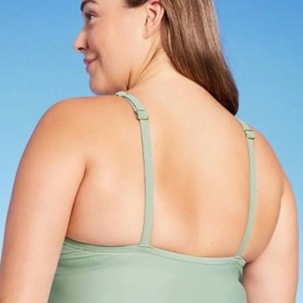 KONA SOL™ Sage Green V-Neck High Leg One Piece Swimsuit 🌴 NEW!!!